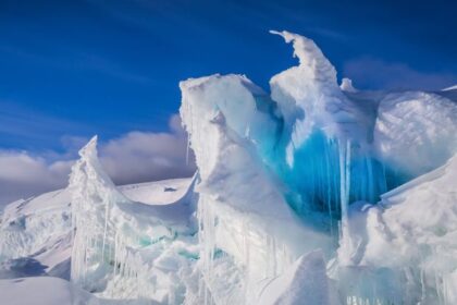 zacaminte-uriase-de-aur,-argint-si-cupru-din-antarctica-incep-sa-fie-expuse-de-topirea-gheturilor-–-studiu-–-economica.net