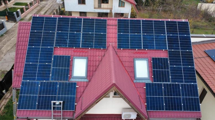 montaj-panouri-fotovoltaice-bucuresti:-ce-trebuie-sa-stii-inainte-sa-alegi-o-firma-–-economica.net