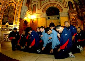 10-meciuri-memorabile-jucate-de-paste:-dinamo,-victorii-in-ghencea,-rapid,-invinsa-de-rivale-si-celebrul-poli-timisoara-–-fcsb-1-8