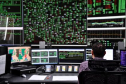 cat-curent-au-consumat-romanii-de-paste?-romania-este-exportator-net-de-energie-incepand-din-noaptea-de-vinerea-mare,-cu-pauze-de-cateva-minute