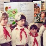 oracolul,-prima-retea-sociala-a-copilariei:-cum-a-ajuns-din-vechile-universitati-ale-europei-in-bancile-scolilor-din-romania