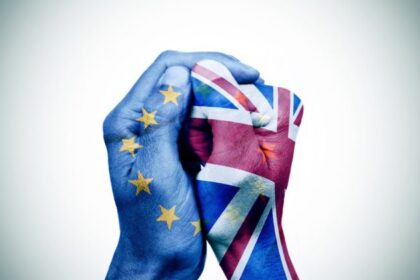 marea-britanie-isi-intoarce-fata-spre-ue-la-sase-ani-dupa-brexit,-alegatorii-din-regatul-unit-sunt-mai-deschisi-la-o-reunire-cu-uniunea-europeana-decat-la-alte-tipuri-de-acorduri-(raport)-–-economica.net
