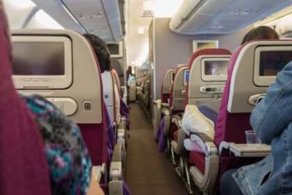 uita-de-ideea-ca-avionul-este-cel-mai-sigur-mijloc-de-transport.-terapeutii-au-sfaturi-mai-bune-pentru-anxietatea-cauzata-de-zbor