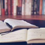 ce-spun-psihologii-despre-lectura:-este-o-buna-metoda-de-terapie-pentru-a-te-deconecta-de-la-griji?