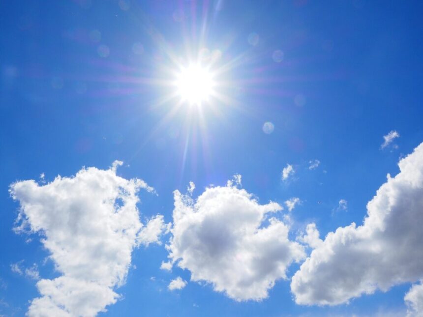 prognoza-meteo-pentru-urmatoarele-doua-saptamani.-anm-anunta-unde-va-ploua-in-minivacanta-de-1-mai