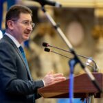 seful-consiliului-concurentei-da-de-pamant-cu-strategia-lui-bolojan-de-reducere-a-accizei-la-carburanti.-chiritoiu:-slabiciune-a-administratiei