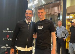 elias-charalambous-si-jucatorii-de-la-fcsb-au-primit-ceasuri-de-lux!-ce-spune-antrenorul-despre-revenire:-prima-optiune-ar-fi-fcsb