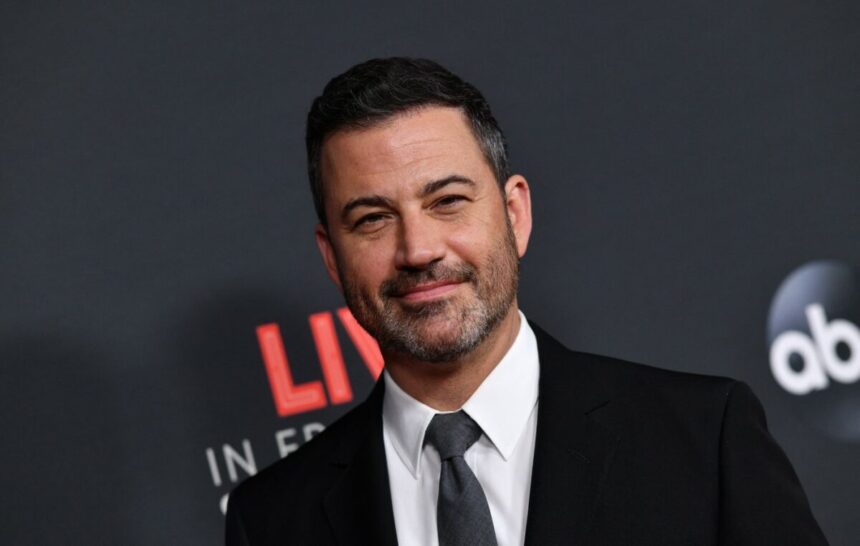 jimmy-kimmel-se-apara-dupa-ce-a-numit-o-pe-melania-trump-vaduva-in-devenire.-prezentatorul-respinge-acuzatiile-de-incitare-la-violenta-venite-din-partea-casei-albe