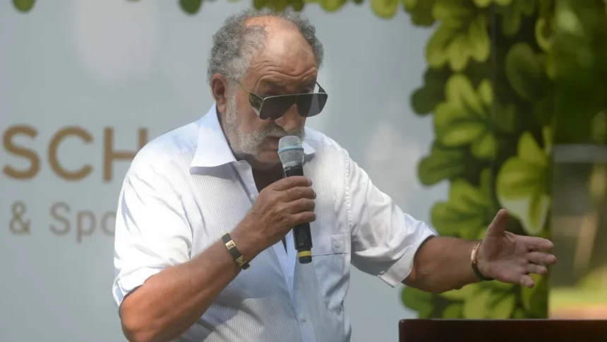 miliardarul-ion-tiriac-dezvaluie-cum-a-pierdut-ordinul-muncii-clasa-i-si-cine-i-a-luat-decoratia:-am-fost-militian-20-de-ani,-as-fi-meritat-o-pensie