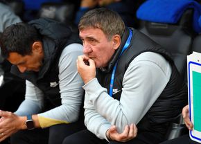 ii-pune-pe-picioare-hodorogea-gica-hagi-a-curatat-staff-ul-lui-lucescu-si-si-a-adus-oamenii.-asta-e-respectul-pentru-20-de-ani-la-echipele-nationale