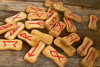 horoscop-rune-azi,-1-mai-2026:-nauthiz-inversat-dezlantuie-latura-intunecata-a-tuturor-zodiilor.-nativii-scorpion-simt-asta-cel-mai-intens!