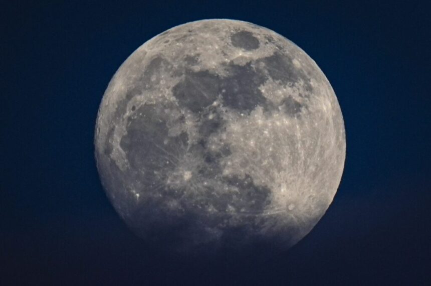 luna-devine-teritoriu-strategic.-ce-ar-putea-aduce-lupta-pentru-controlul-lunar