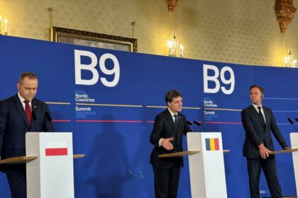 nicusor-dan,-mark-rutte-si-karol-nawrocki,-conferinta-comuna-dupa-summitul-b9-de-la-bucuresti:-rusia-e-o-amenintare-pentru-nato